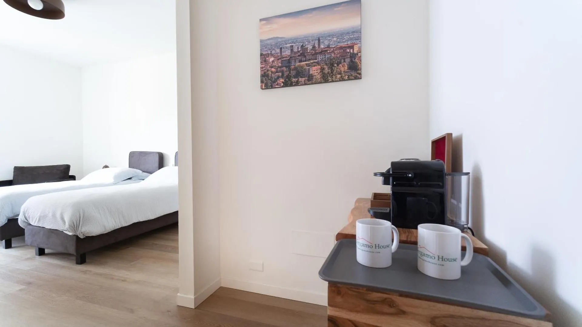 Rga Bergamo House Hotell